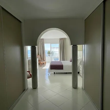 Playa Miraflores - Sea Front Appartement